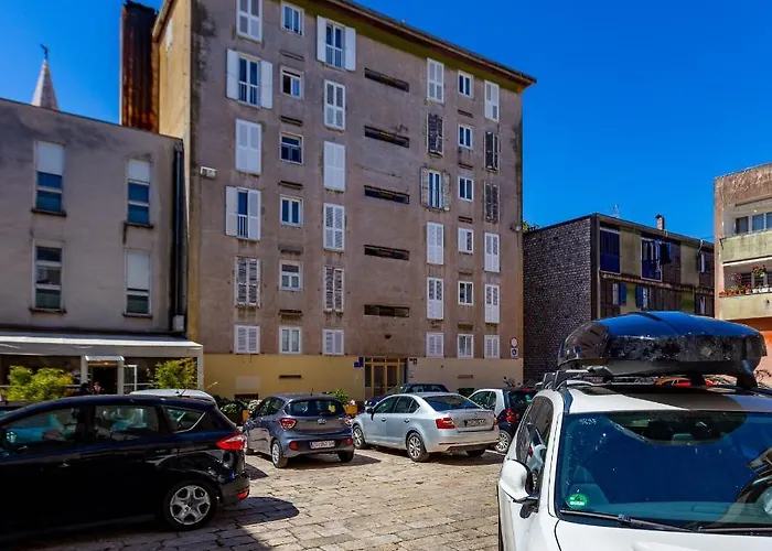 Appartement Bobo 2br *