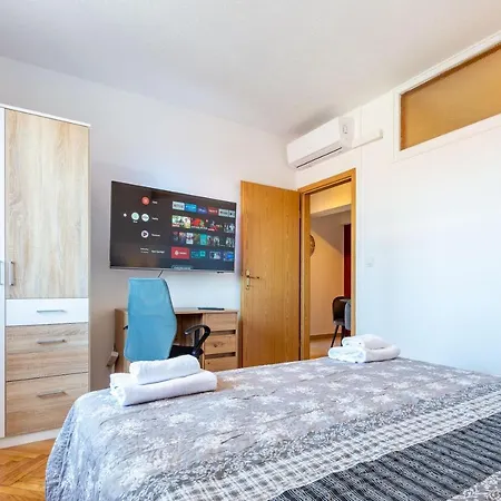 Bobo 2br アパート